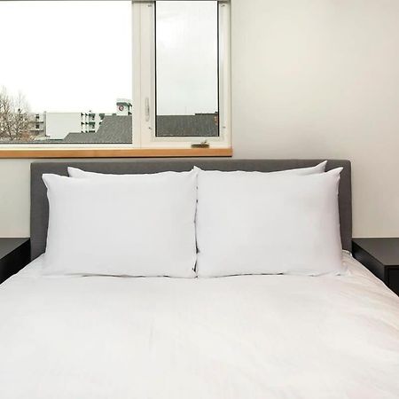 Nn - The Flame - Downtown 1-Bed 2-Bath Villa Whitehorse Kültér fotó