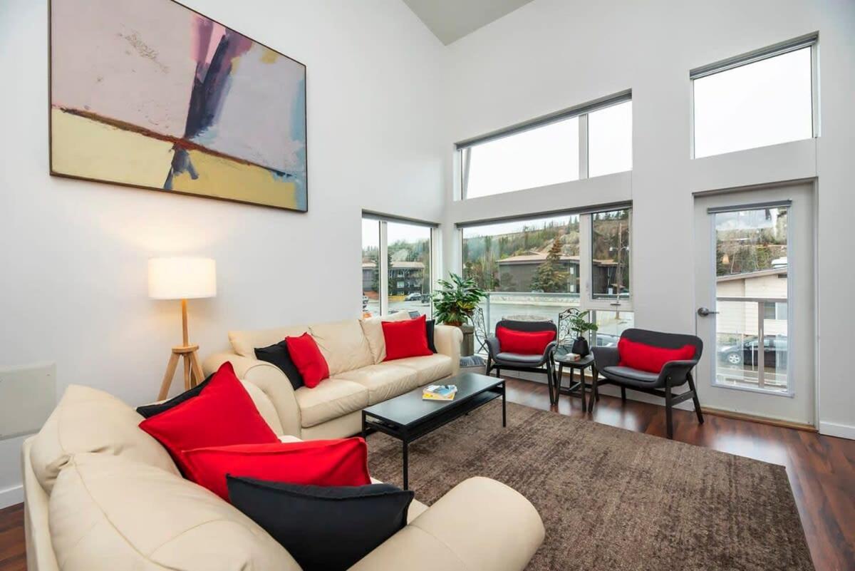 Nn - The Flame - Downtown 1-Bed 2-Bath Villa Whitehorse Kültér fotó